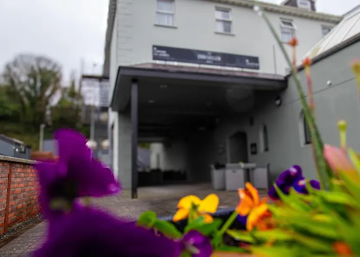 The Enniskillen Hotel And Motel