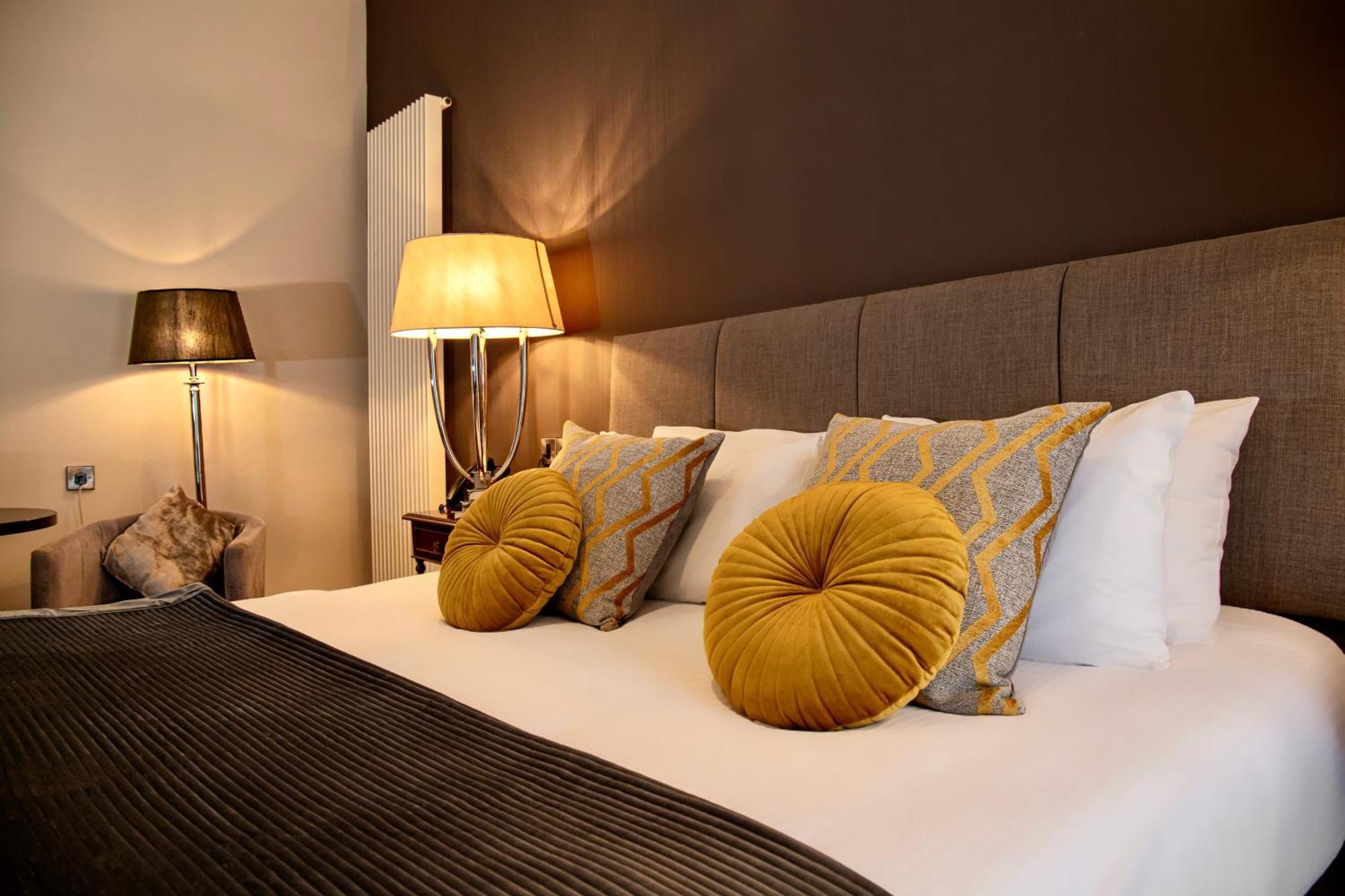 Hotel The And 4*